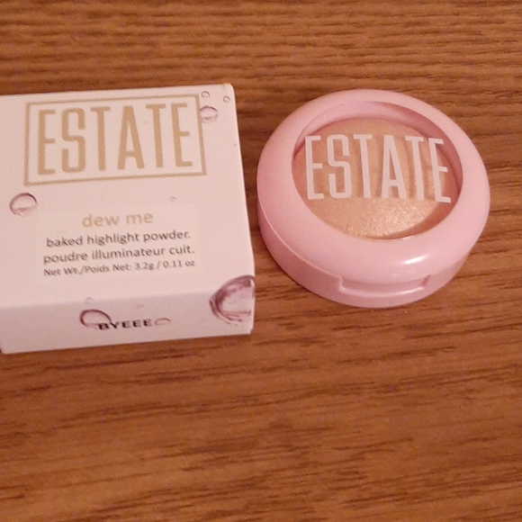 Ipsy - Picture 3 of 6